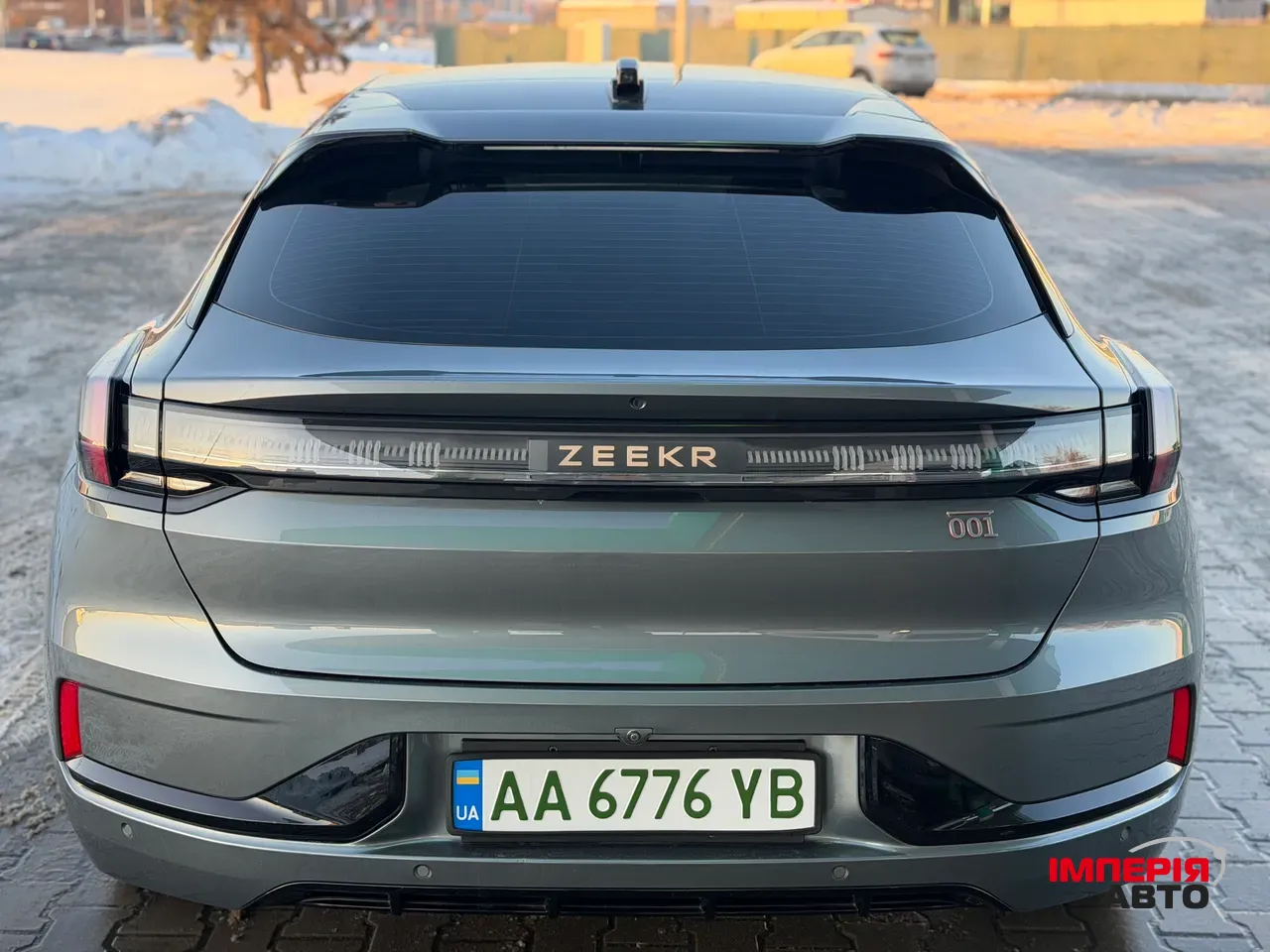 Zeekr 001 - фото 5