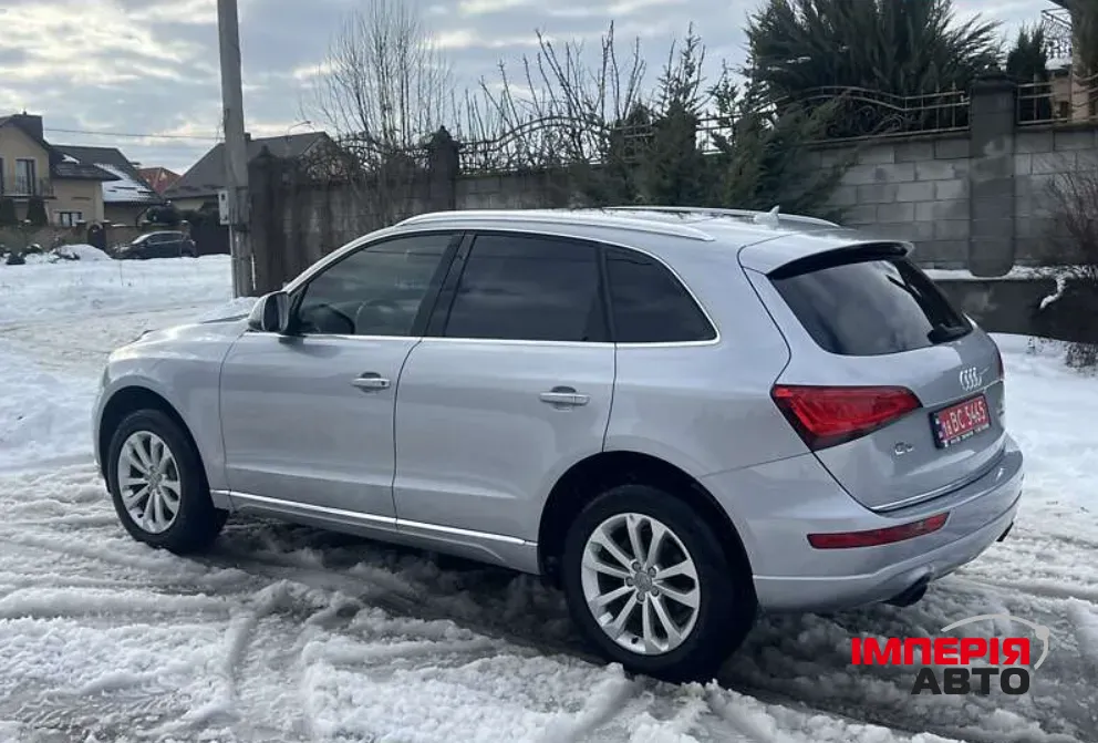 Audi Q5 - фото 8
