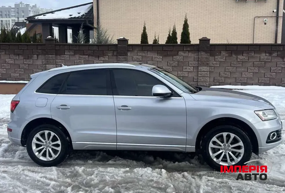 Audi Q5 - фото 5