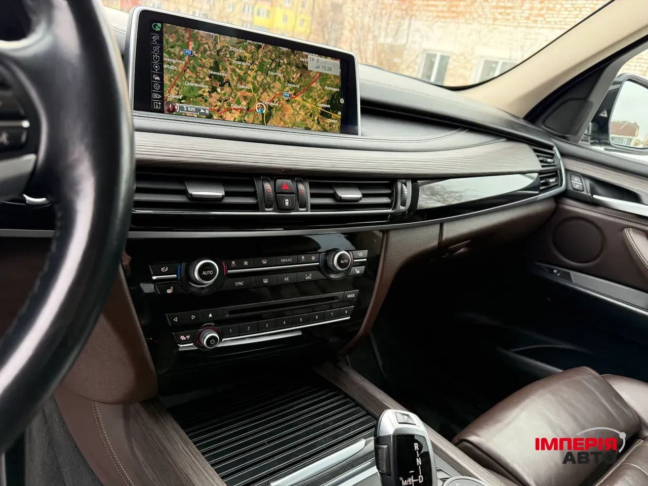 BMW X5 - фото 10