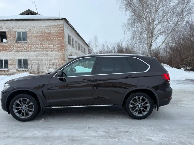 BMW X5 - фото 5