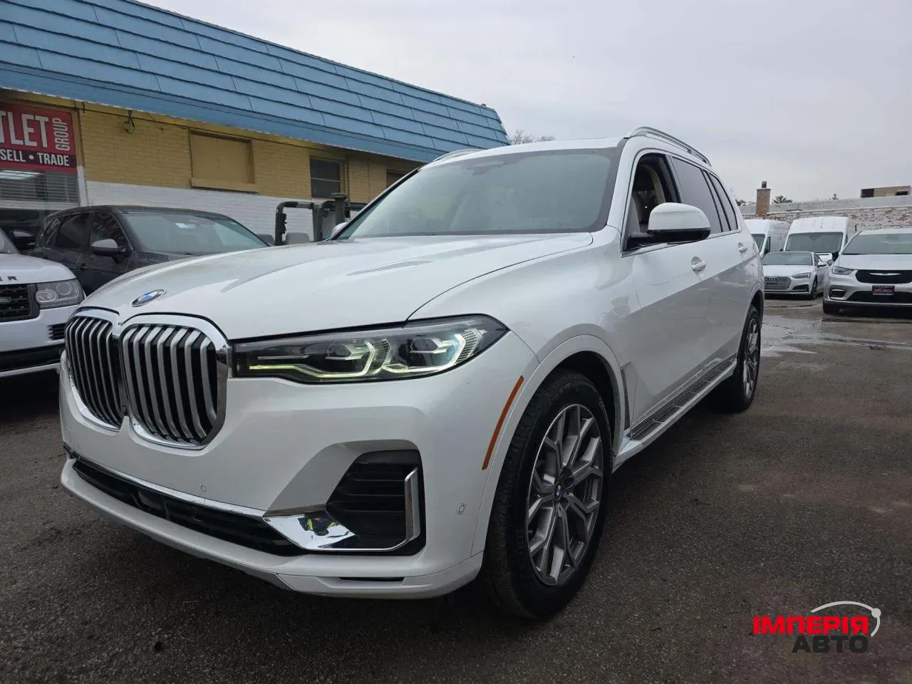 BMW X7 - фото 1
