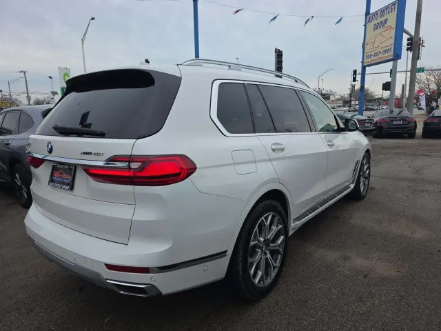 BMW X7 - фото 3