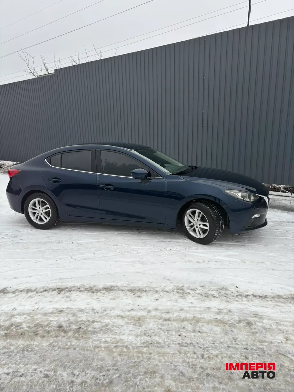 Mazda 3 - фото 6