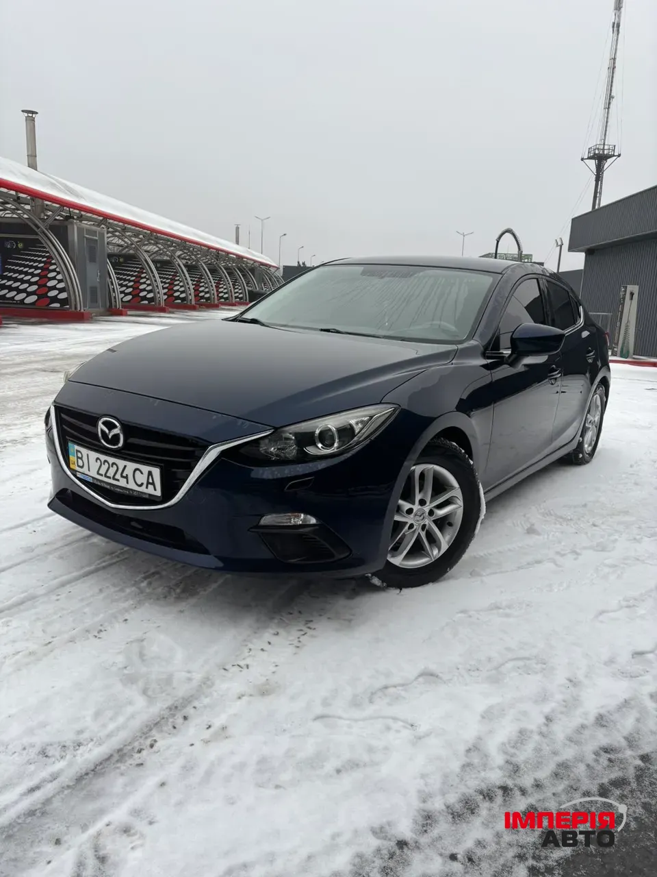 Mazda 3 - фото 2