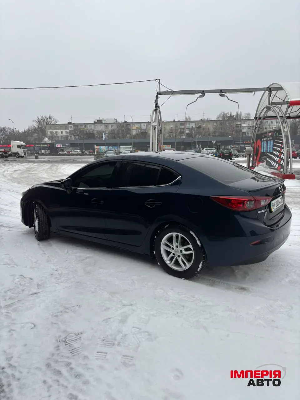 Mazda 3 - фото 5