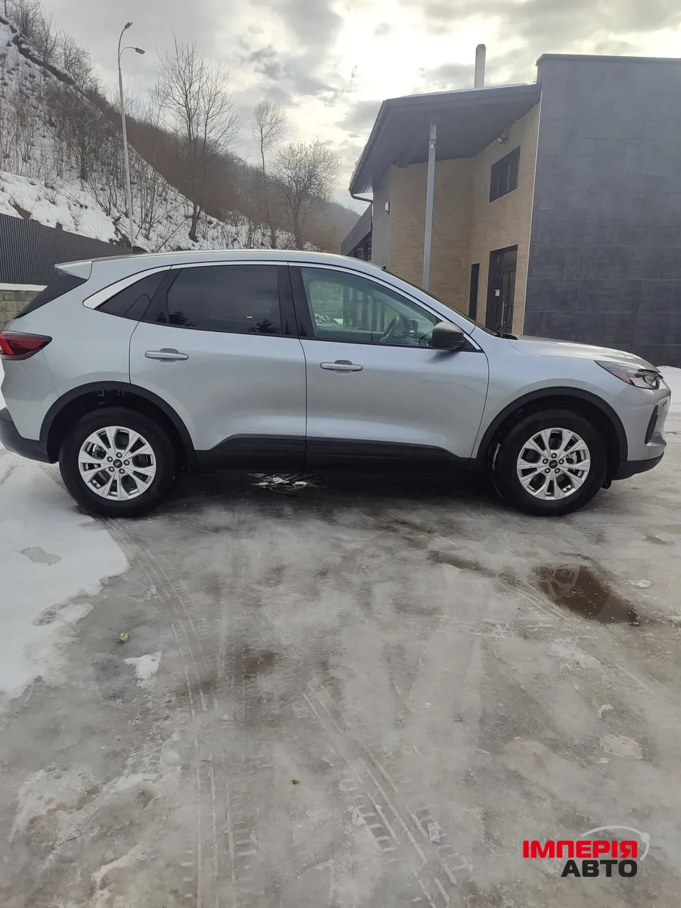 Ford Escape - фото 4