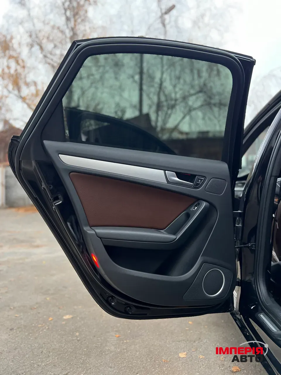 Audi A4 - фото 19