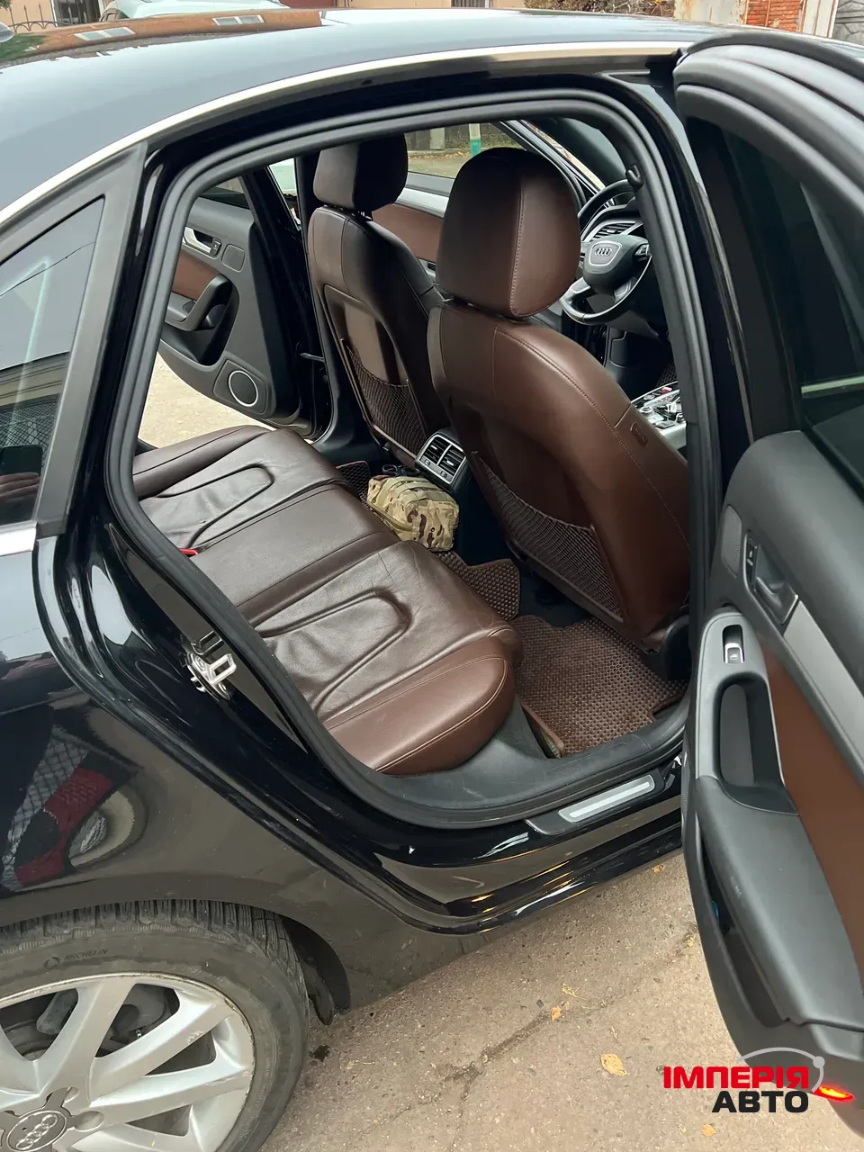 Audi A4 - фото 36