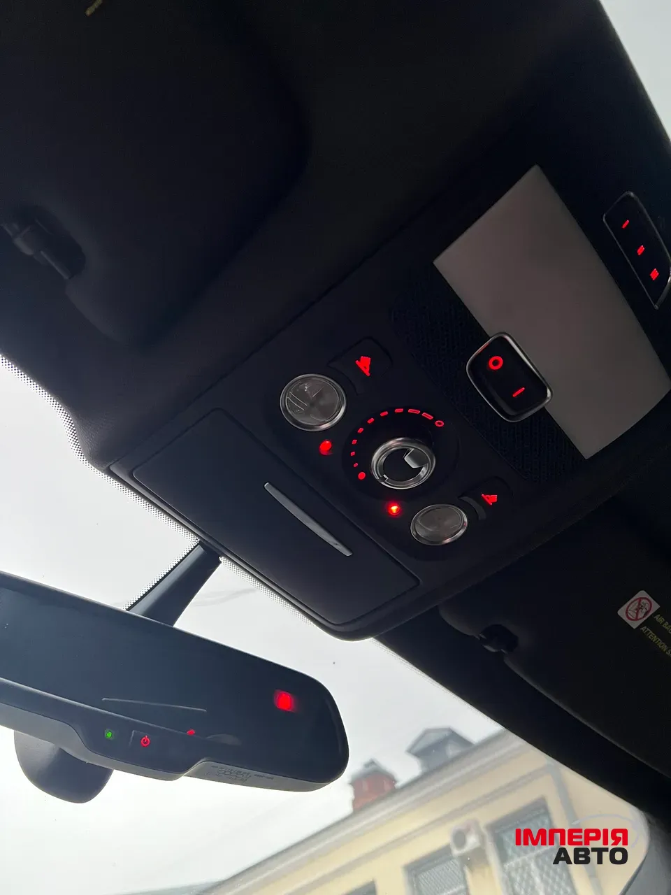 Audi A4 - фото 25