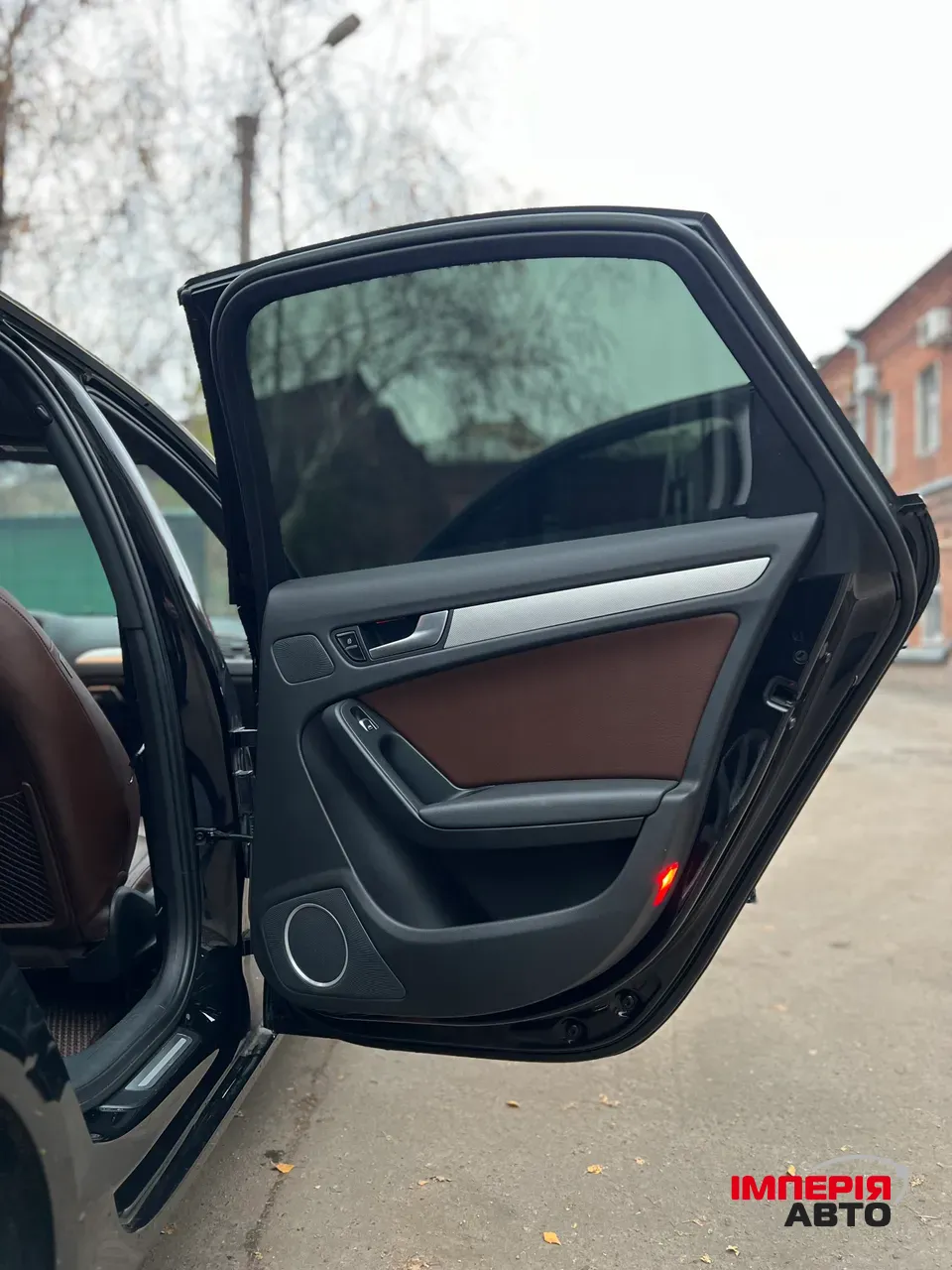 Audi A4 - фото 20