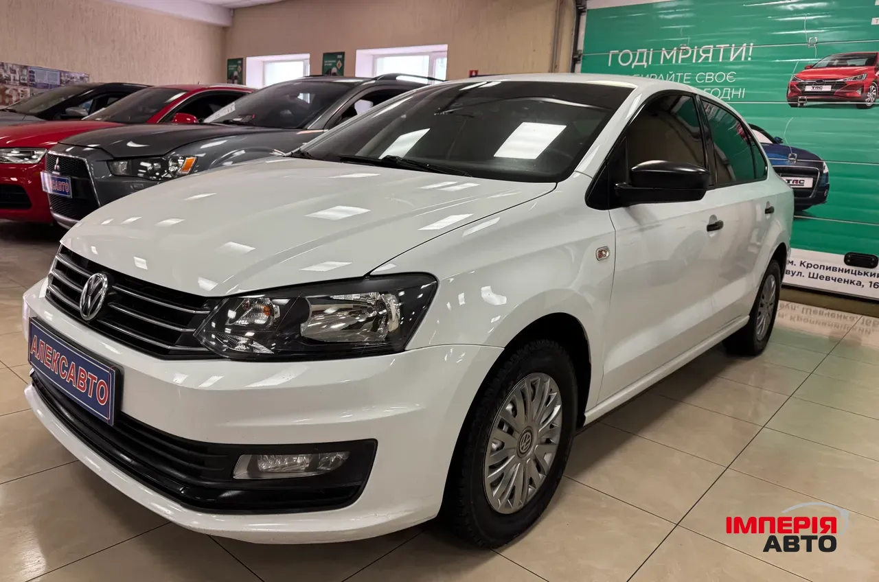 Volkswagen Polo - фото 1