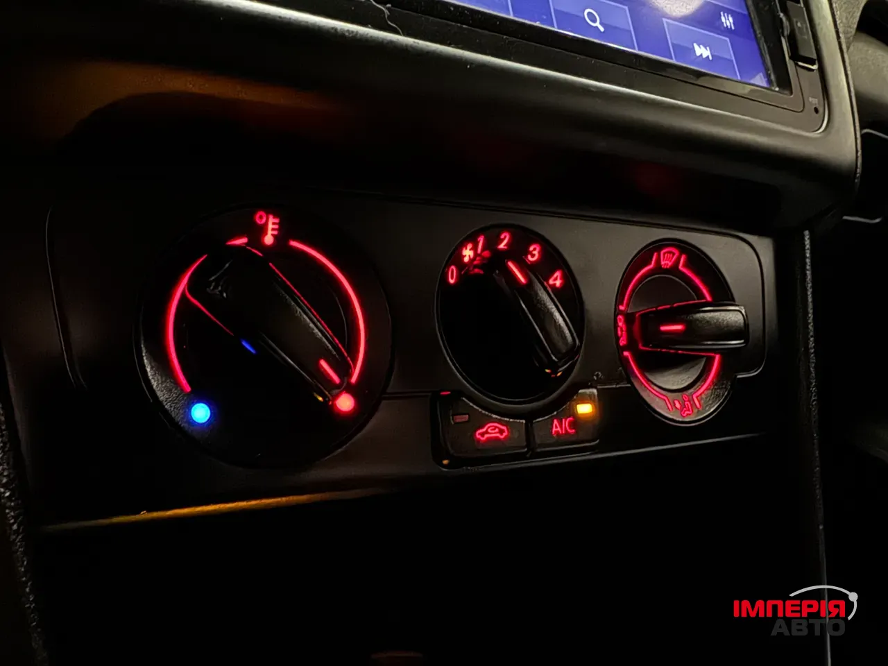 Volkswagen Polo - фото 10