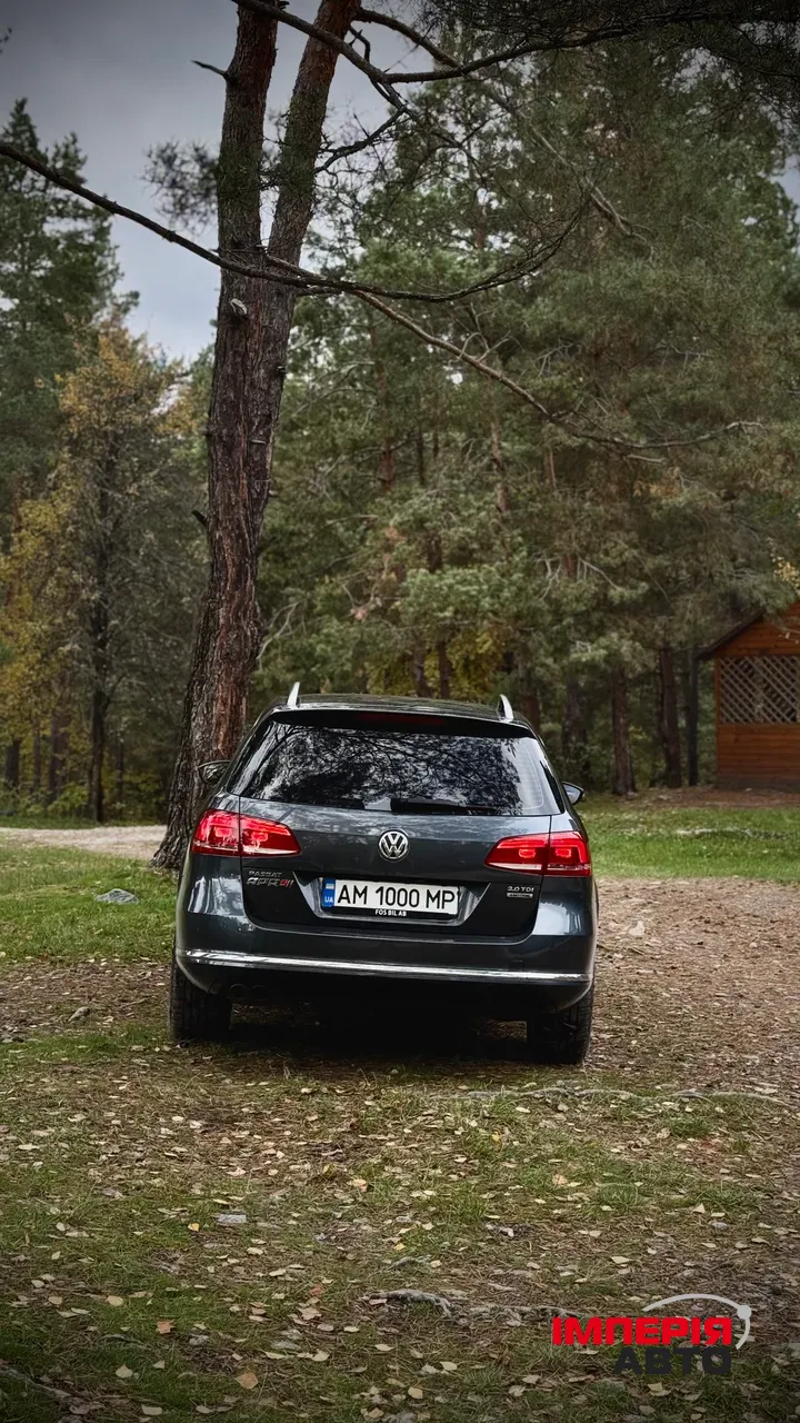 Volkswagen Passat - фото 6