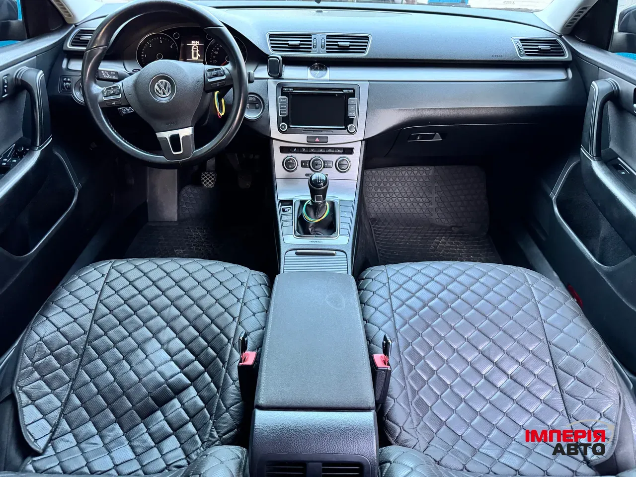 Volkswagen Passat - фото 9