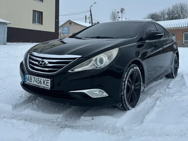 Hyundai Sonata - фото 1