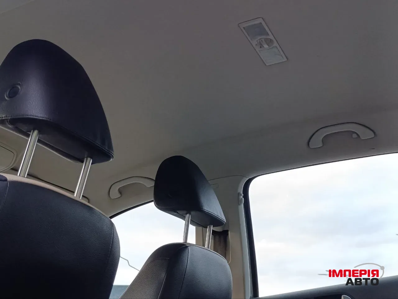 Volkswagen Tiguan - фото 28