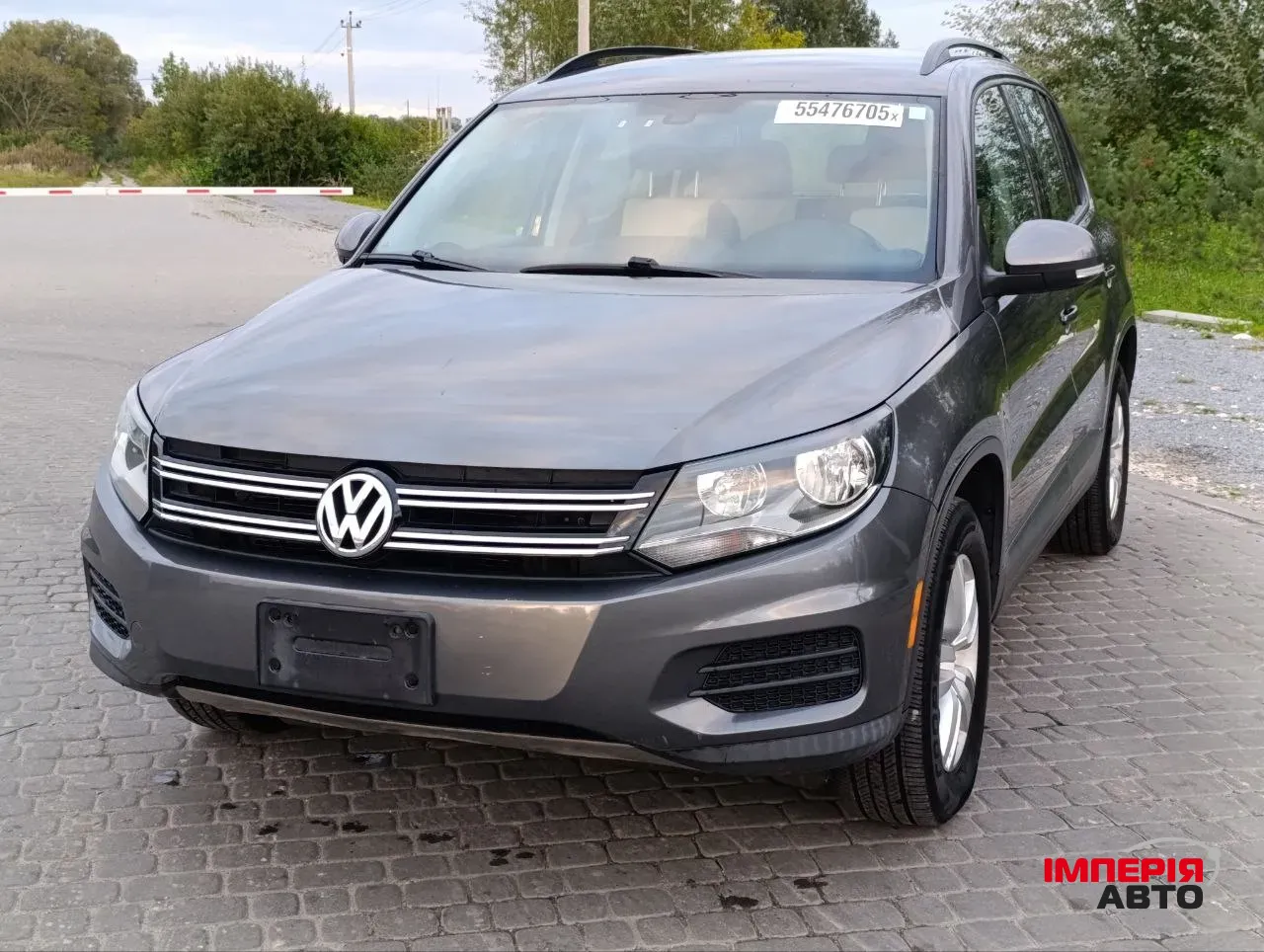 Volkswagen Tiguan - фото 11