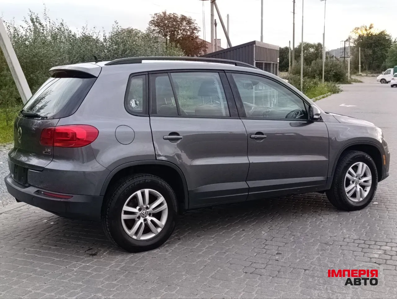 Volkswagen Tiguan - фото 17