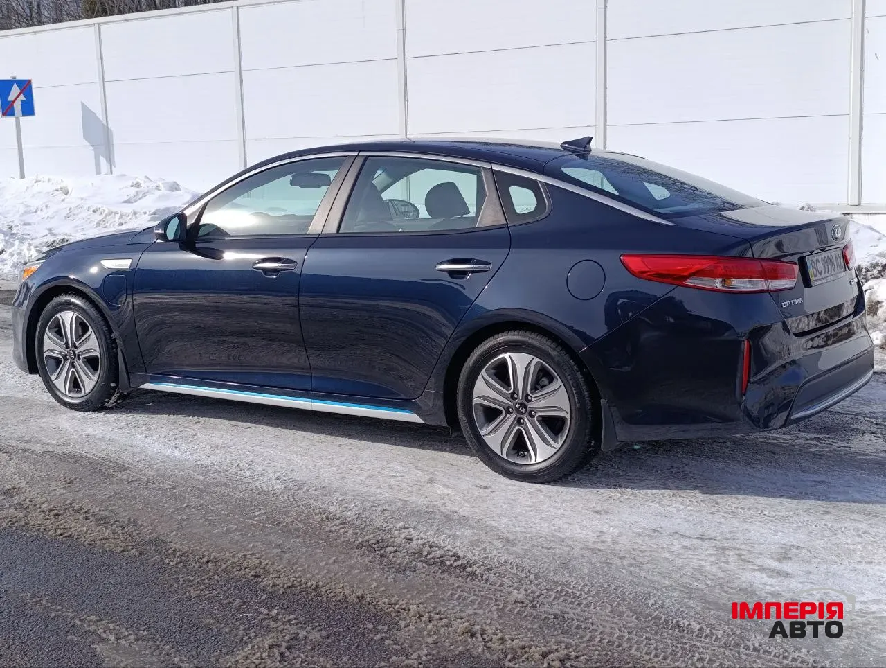 Kia Optima - фото 44