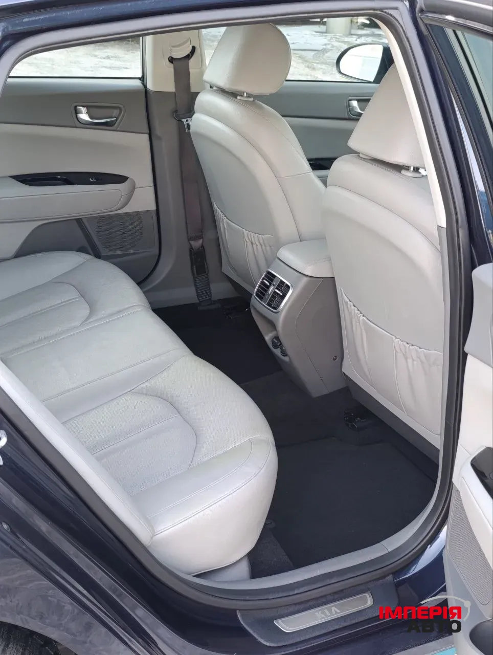 Kia Optima - фото 19