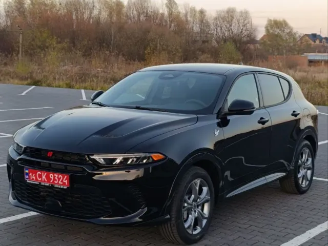 Dodge Hornet - фото 1