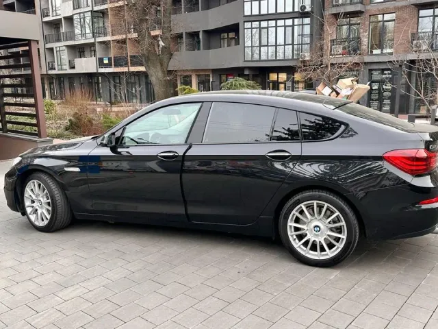 BMW 5 серії - фото 5