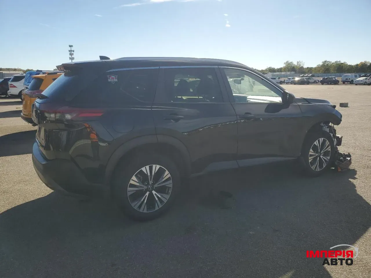 Nissan Rogue - фото 3