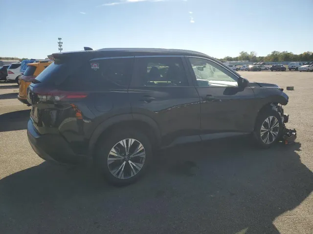 Nissan Rogue - фото 3