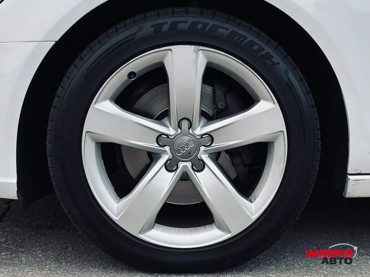 Audi A6 - фото 13