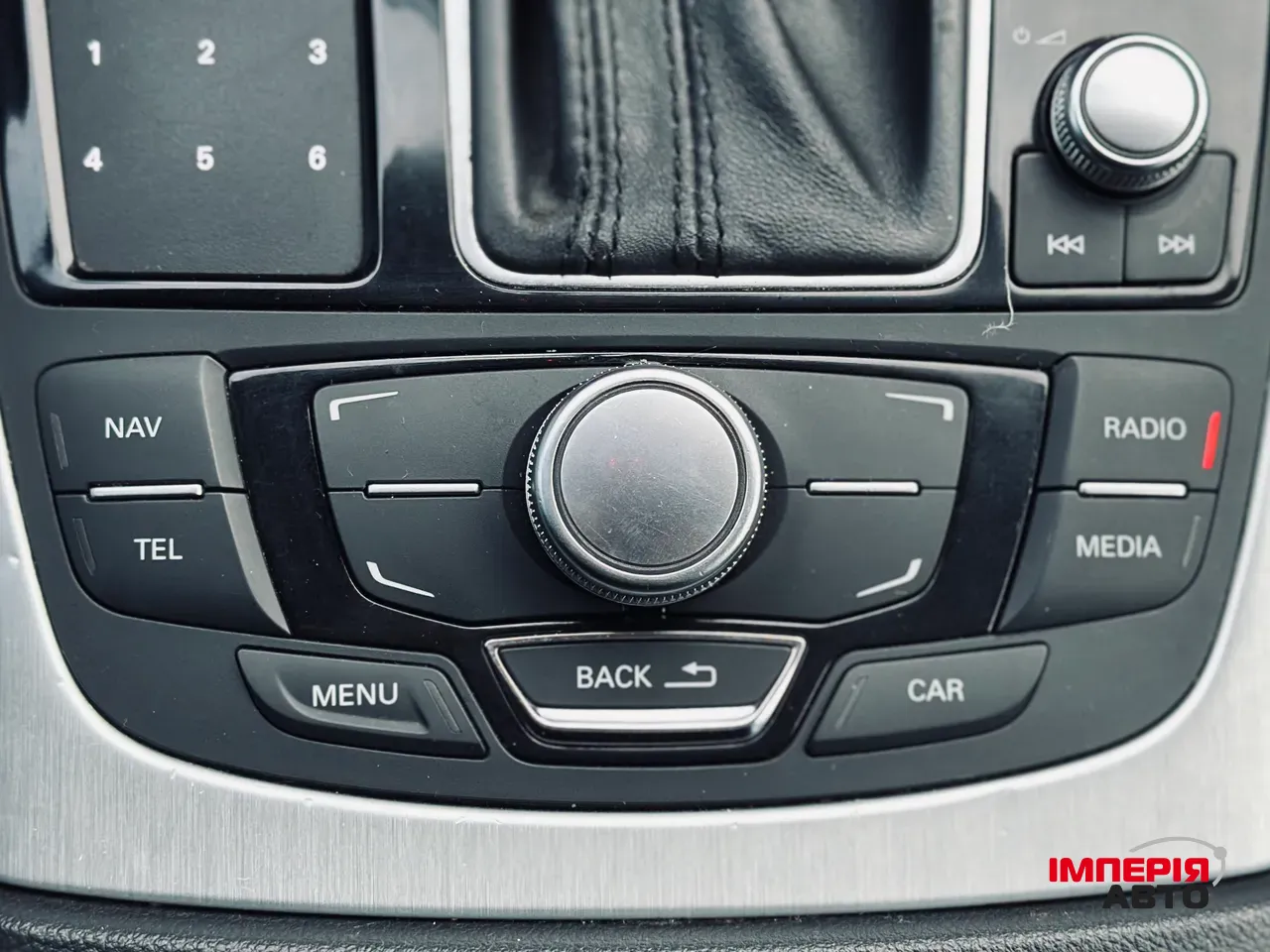 Audi A6 - фото 26