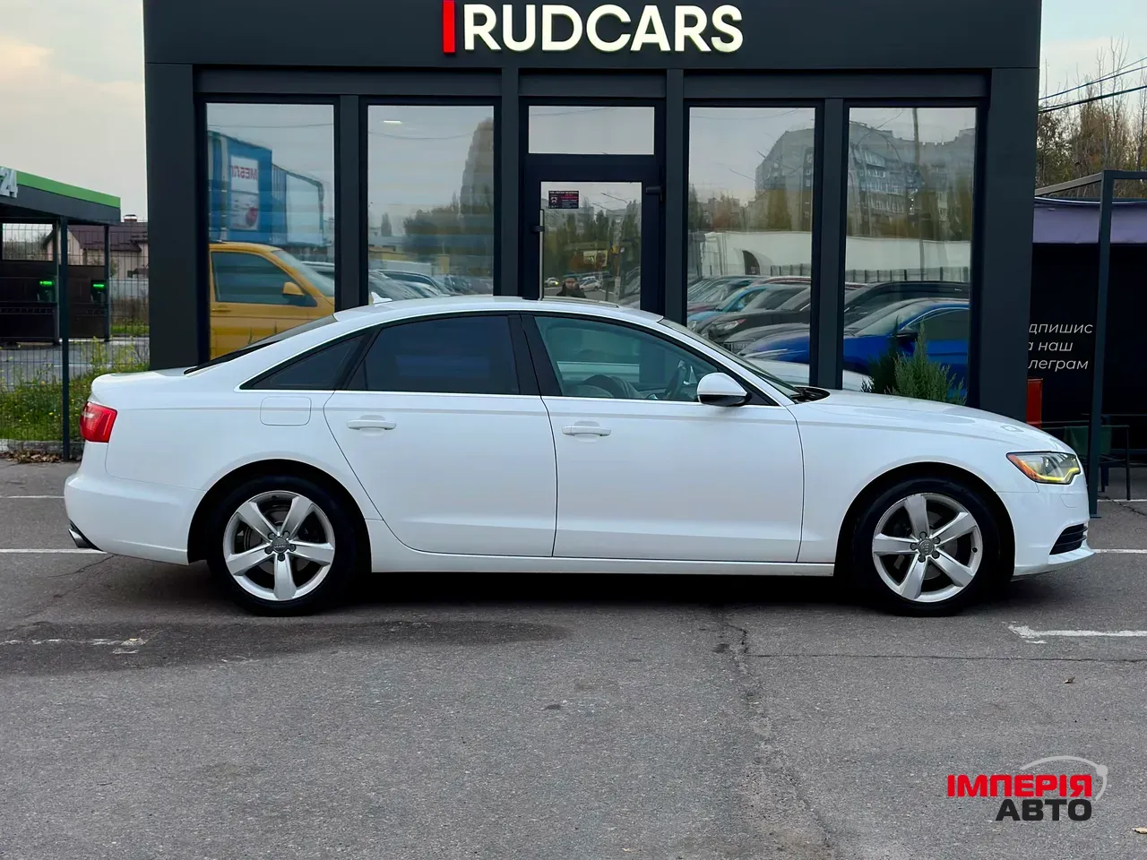 Audi A6 - фото 6