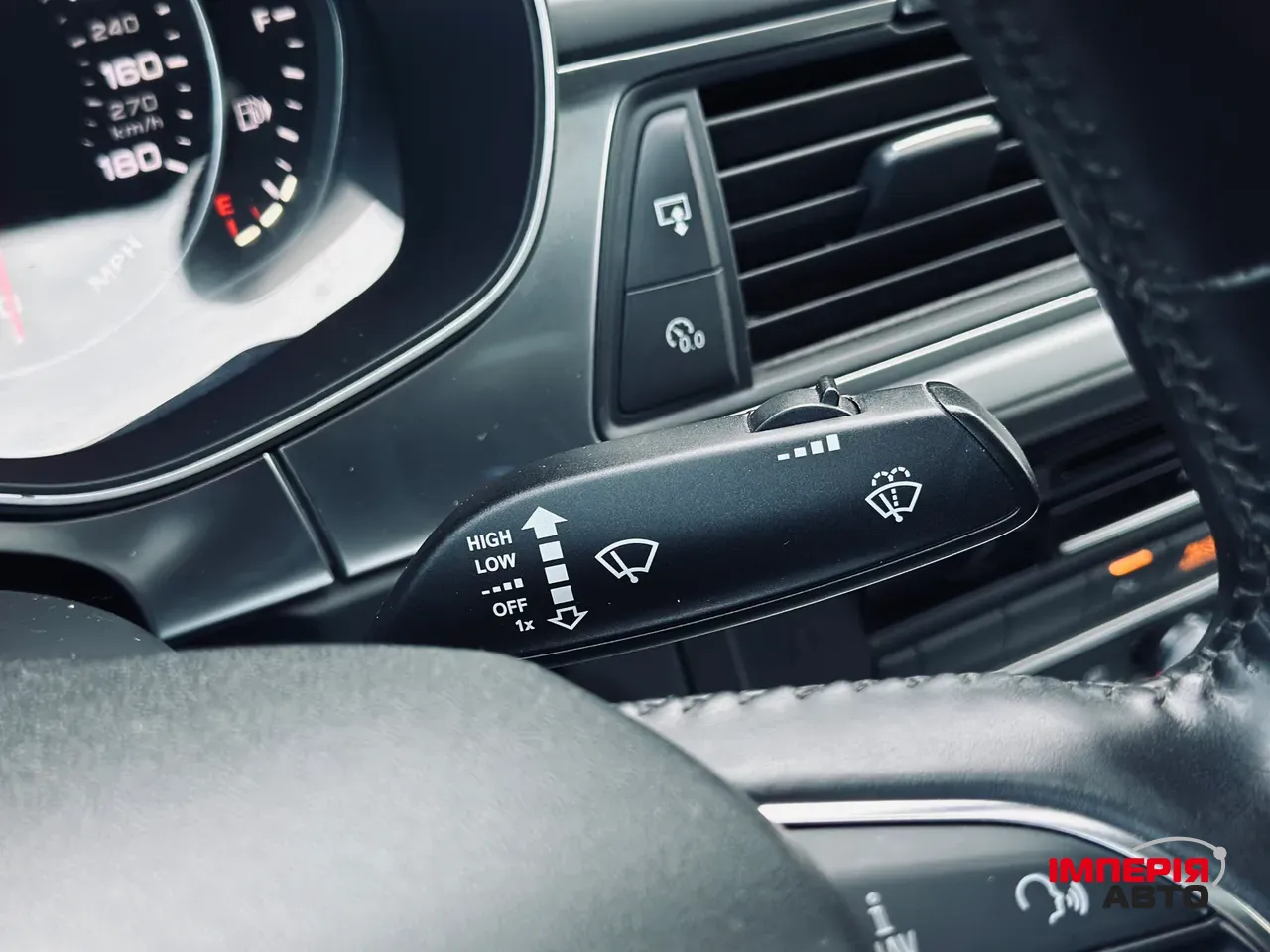 Audi A6 - фото 24