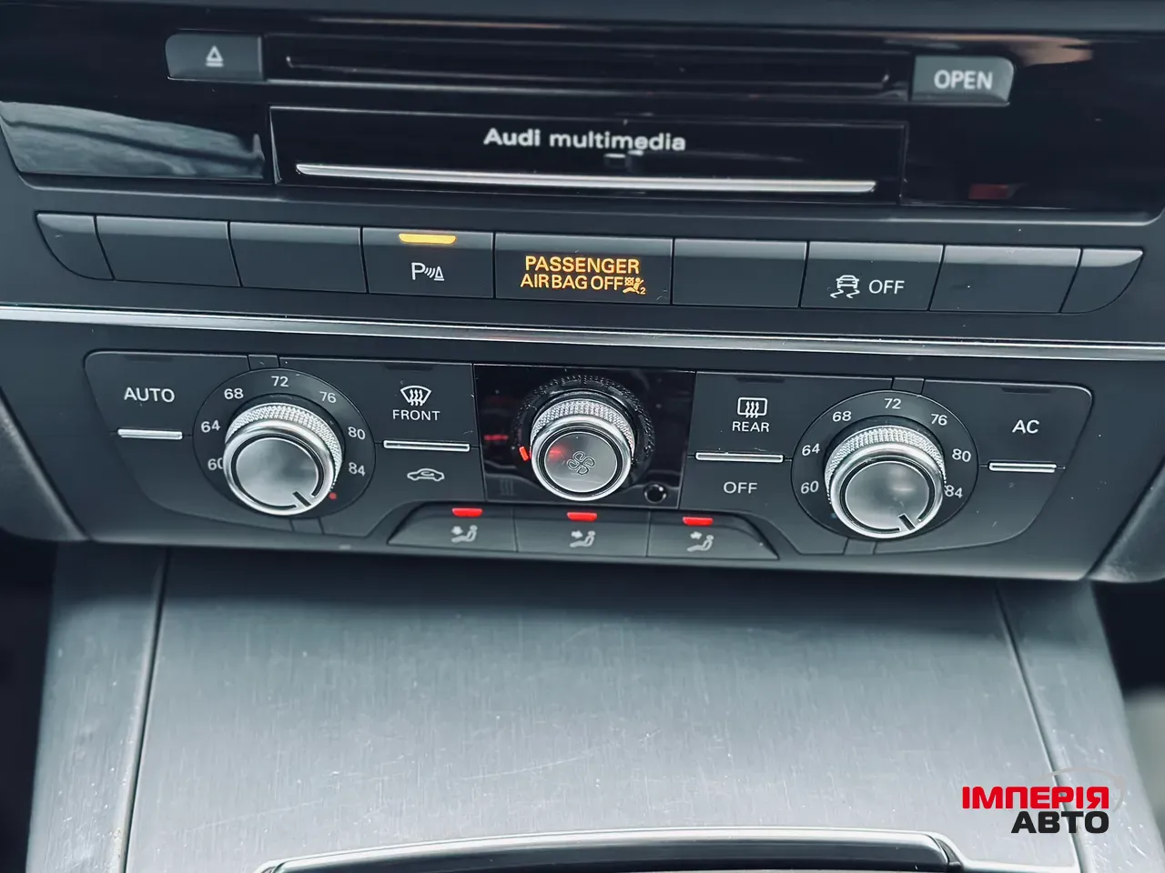 Audi A6 - фото 20