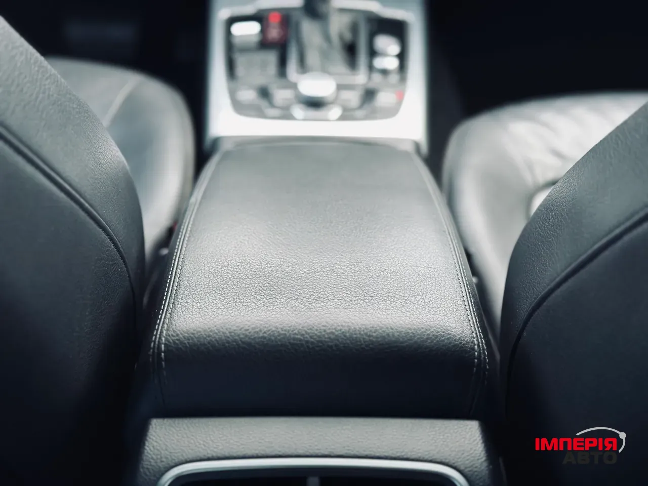 Audi A6 - фото 35