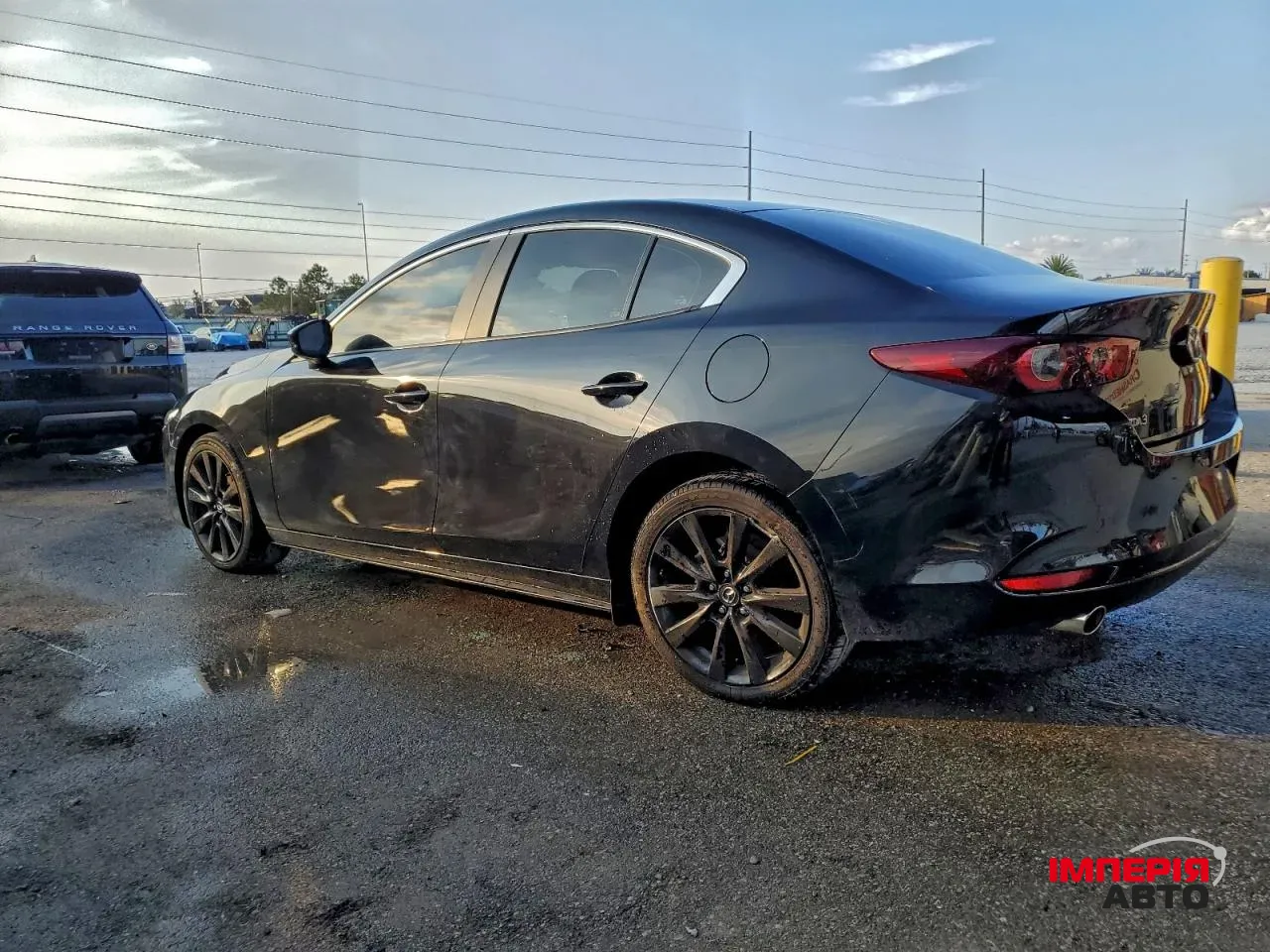 Mazda 3 - фото 2