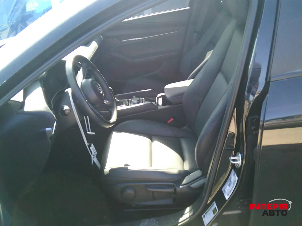 Mazda 3 - фото 26