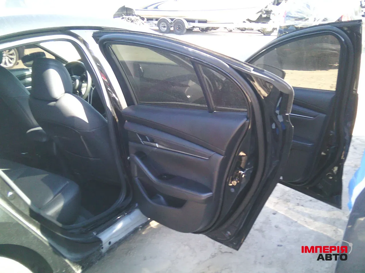 Mazda 3 - фото 33