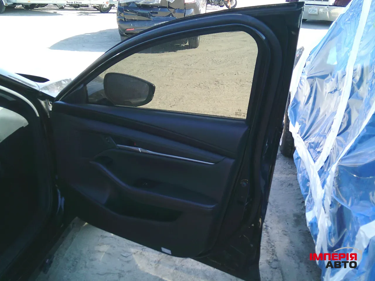 Mazda 3 - фото 35