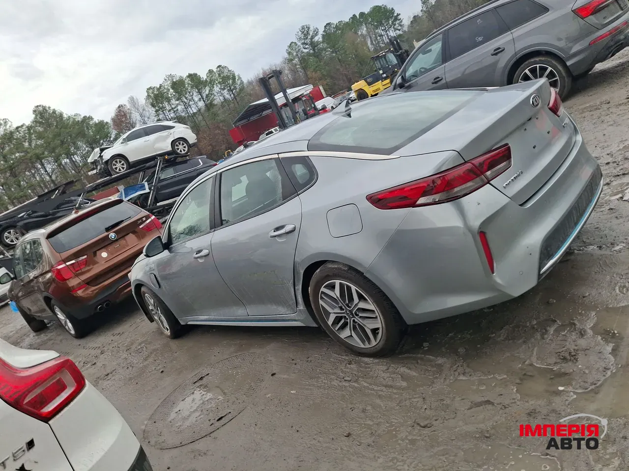 Kia Optima - фото 18