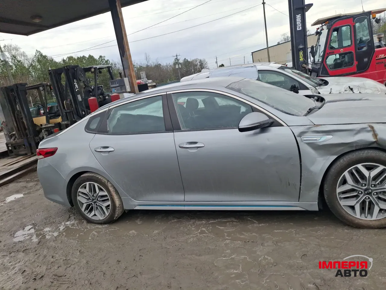 Kia Optima - фото 47