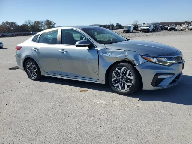 Kia Optima - фото 4