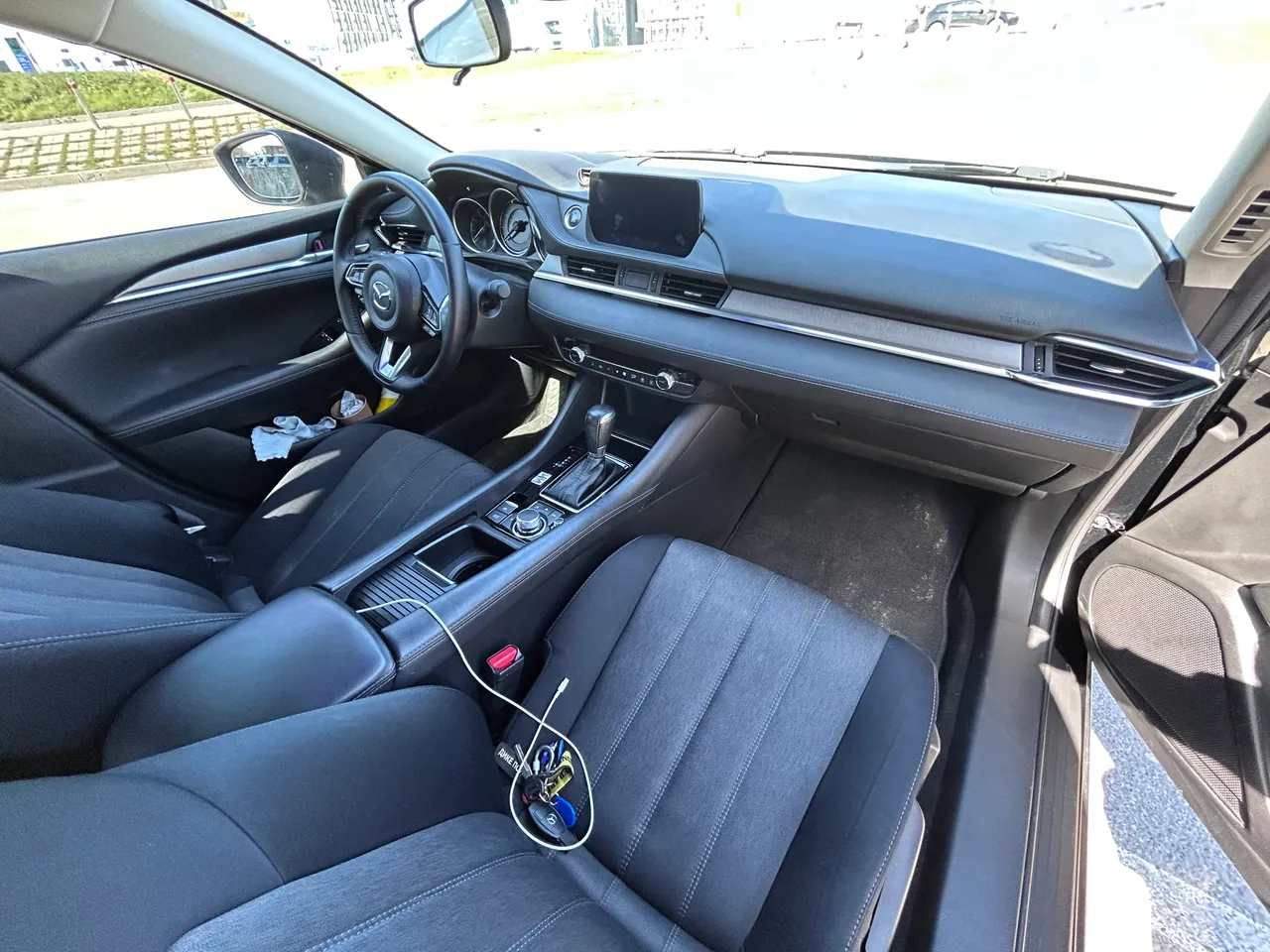 Mazda 6 - фото 17