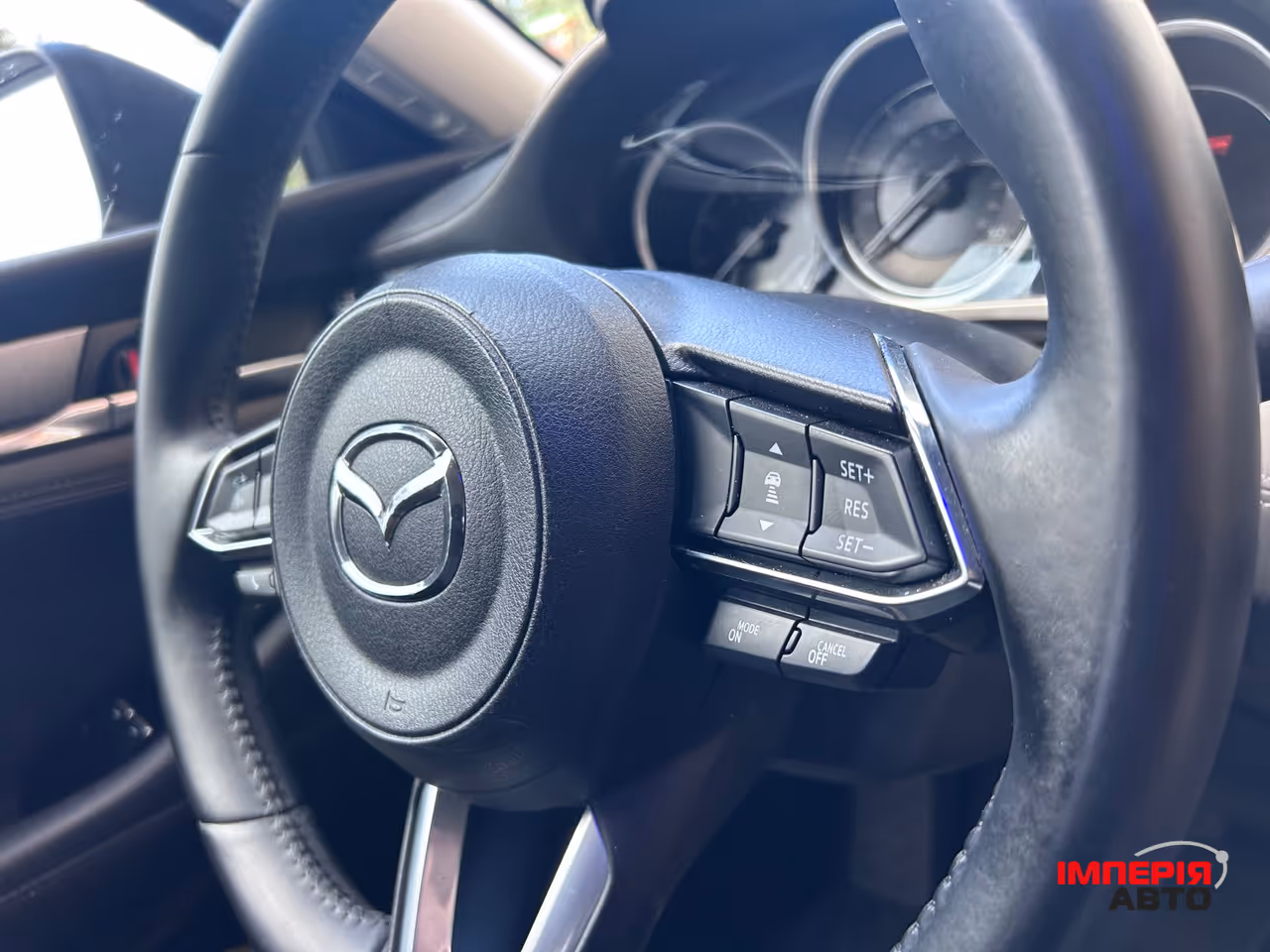 Mazda 6 - фото 17