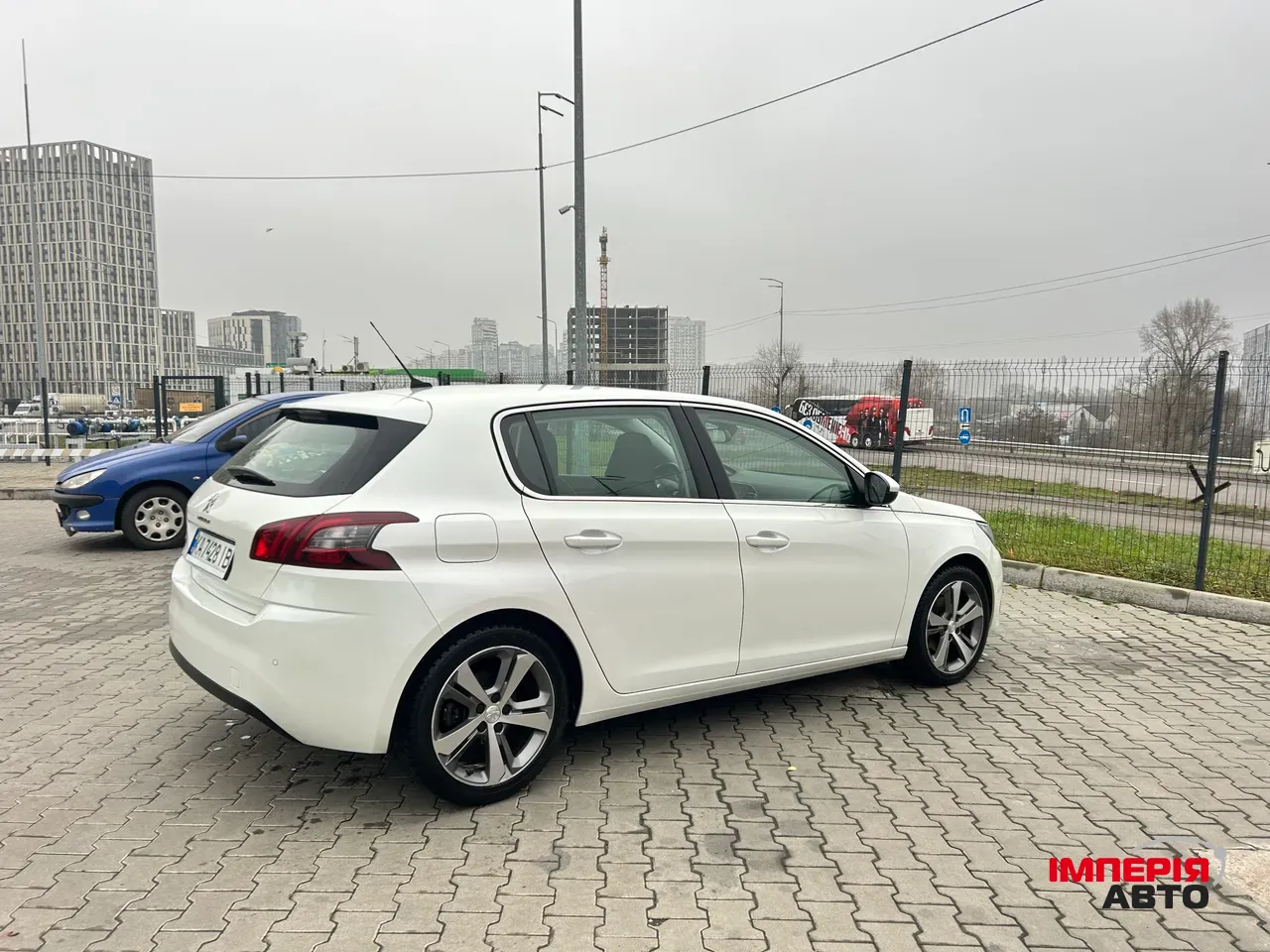 Peugeot 308 - фото 5