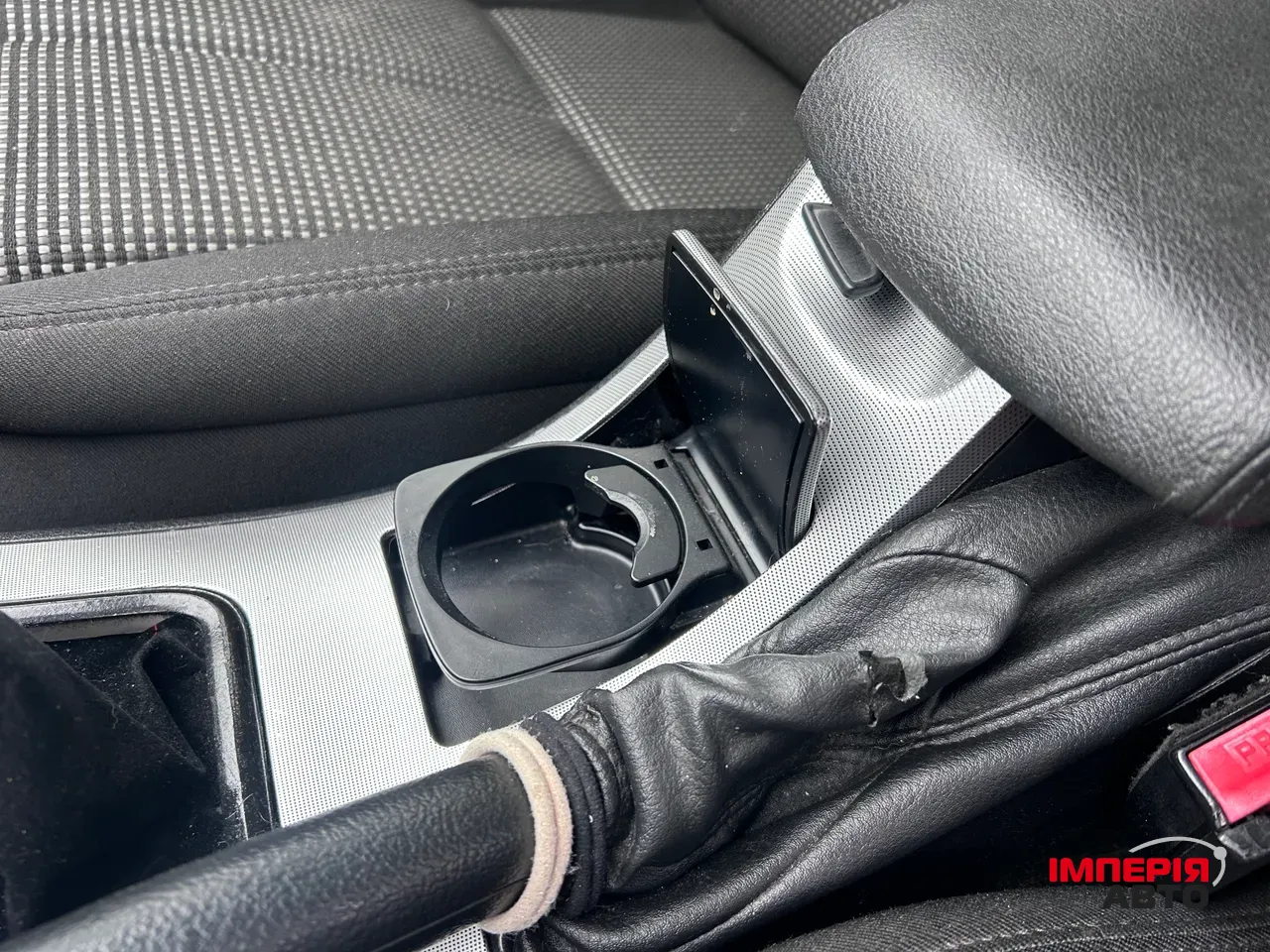 Peugeot 407 - фото 7