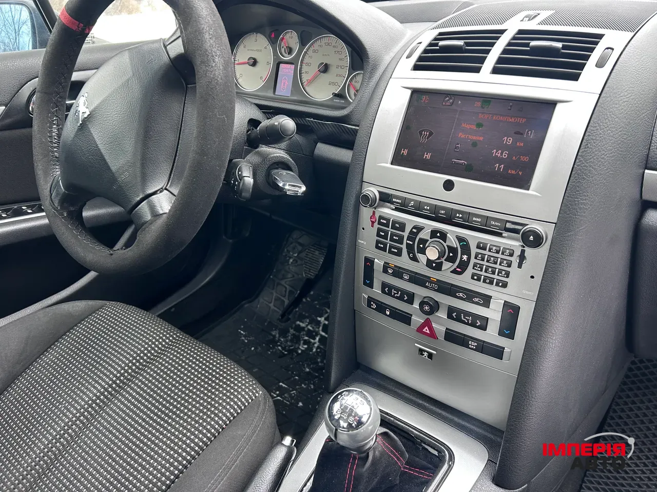 Peugeot 407 - фото 9