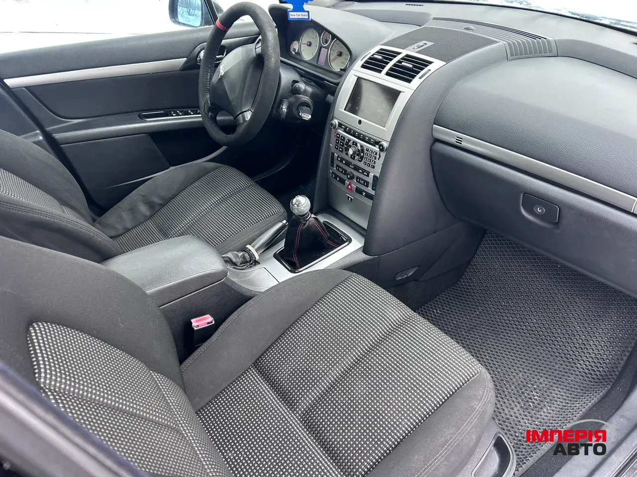 Peugeot 407 - фото 12