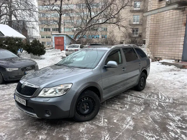 Skoda Octavia - фото 1