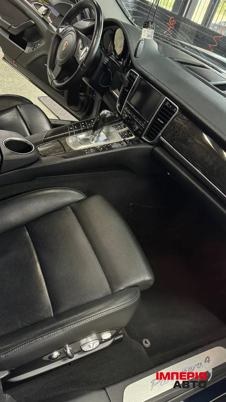 Porsche Panamera - фото 9